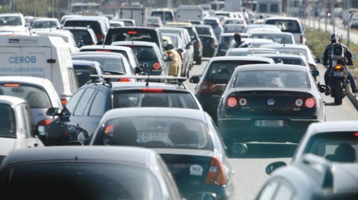 Creștere a înmatriculărilor de autoturisme noi în România în august 2025, cu explozie pentru mașinile electrice