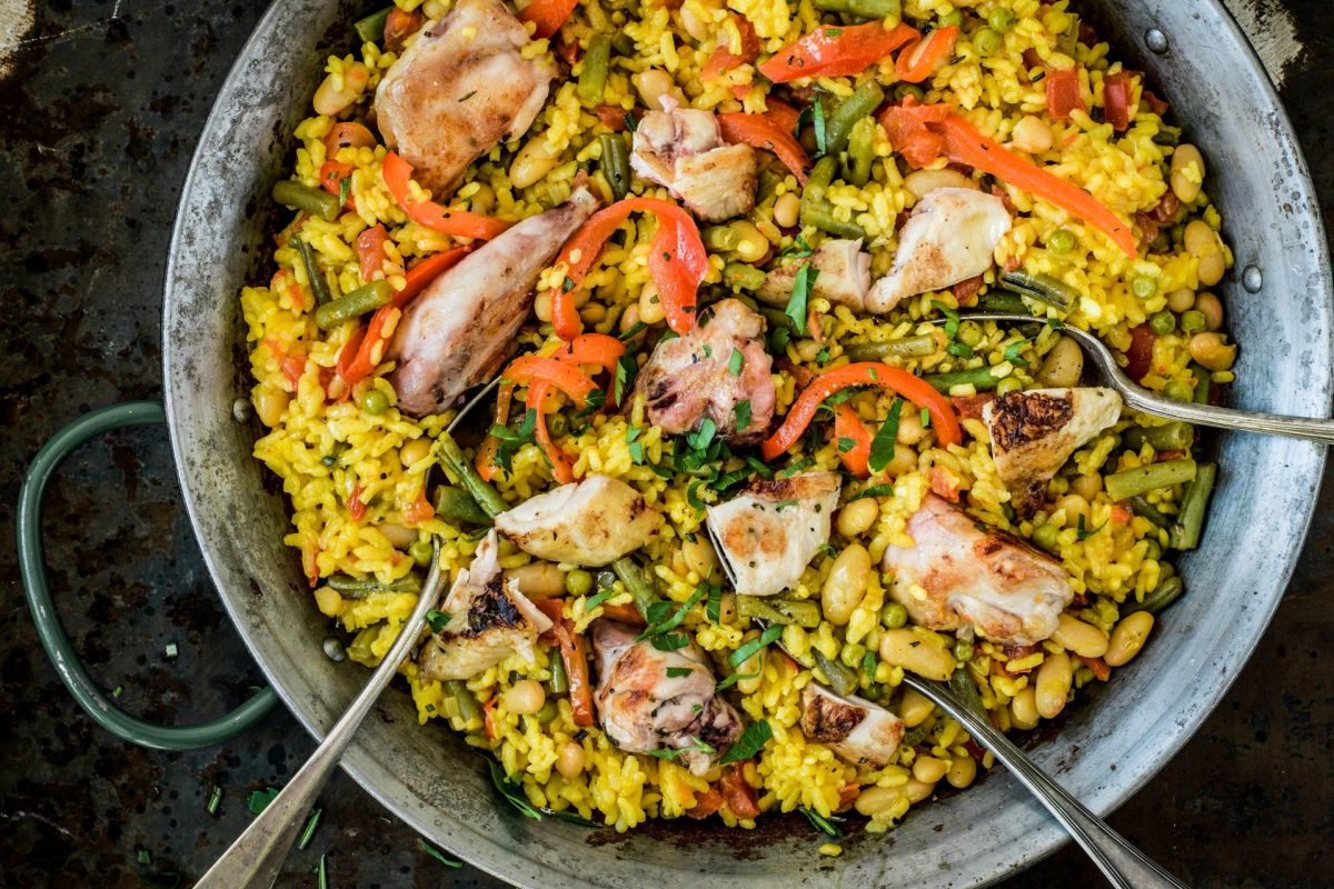 Paella Valenciana, după rețeta originală! O mâncare tradițională din Spania!