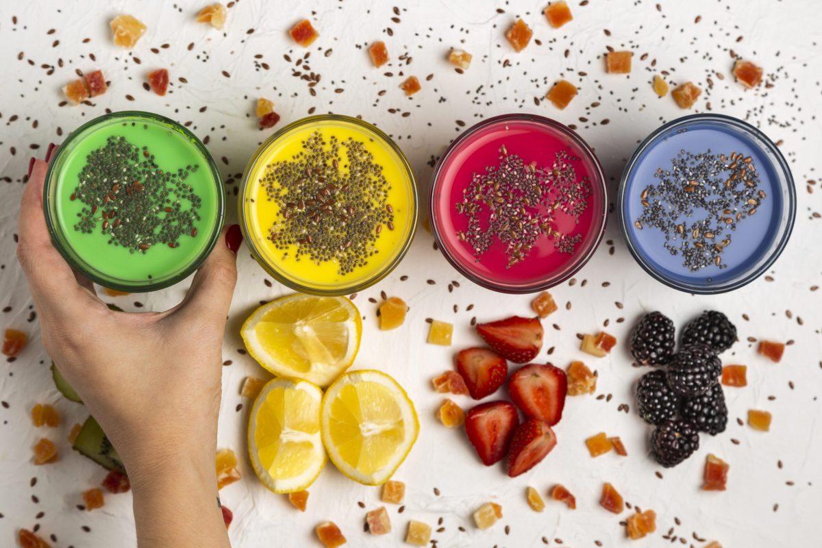 Rețetă de smoothie pentru slăbit – Idei delicioase, sățioase și foarte ușor de făcut