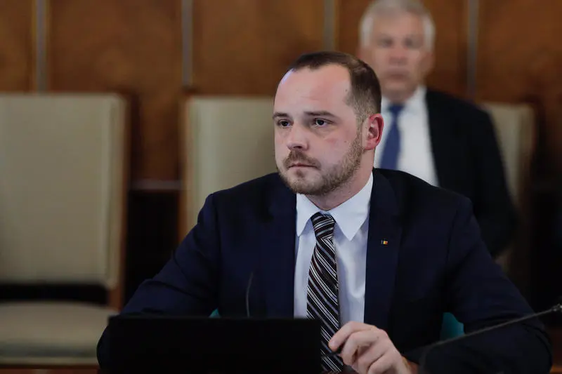 Ministrul Sănătății îi cere demisia medicului coordonator ATI de la Spitalul Floreasca: „Când am citit scrisoarea, am încremenit”