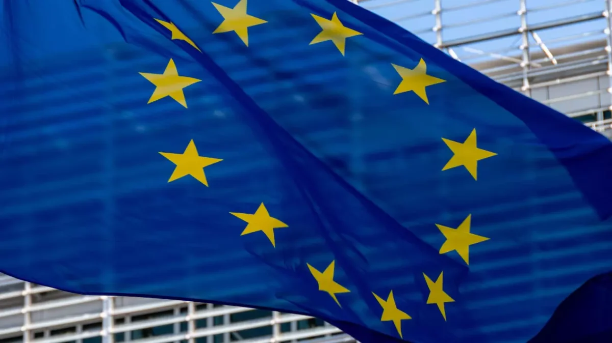 Tot mai multe state UE cer activarea celui mai puternic instrument comercial împotriva SUA