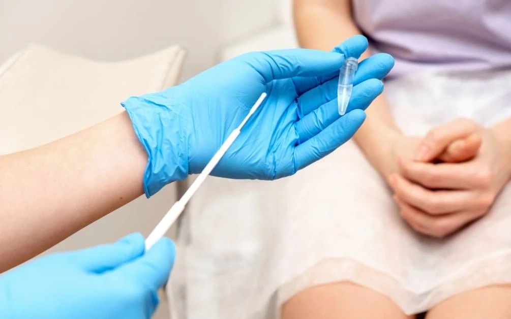 Ce înseamnă ureaplasma pozitiv? Află cum se tratează și care sunt riscurile nediagnosticării