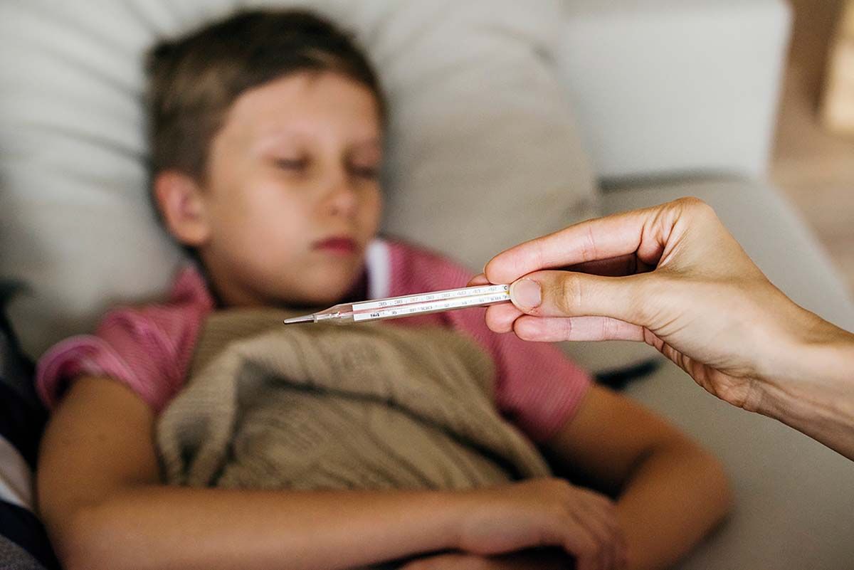 Virusul sincițial respirator poate duce la complicații grave! La ce simptome trebuie să fii atent