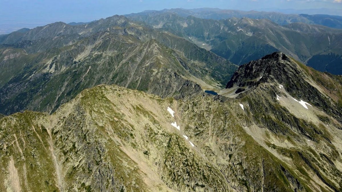 Cum ar trebui să fie vremea pe Vârful Negoiu pentru o drumeție? Iată care este cea mai bună perioadă pentru o escapadă