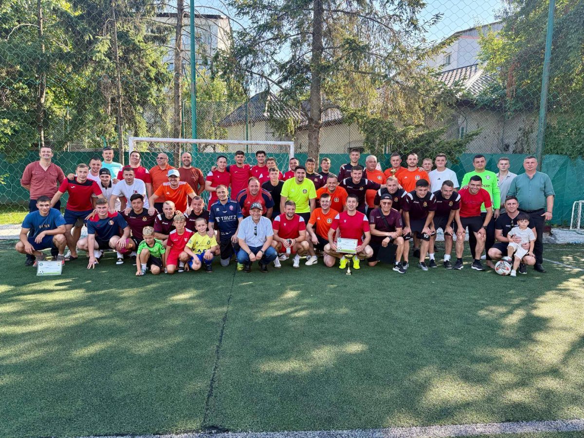 Instituțiile botoșănene s-au întâlnit pe terenul de minifotbal de Ziua Poliției de Frontieră 2025