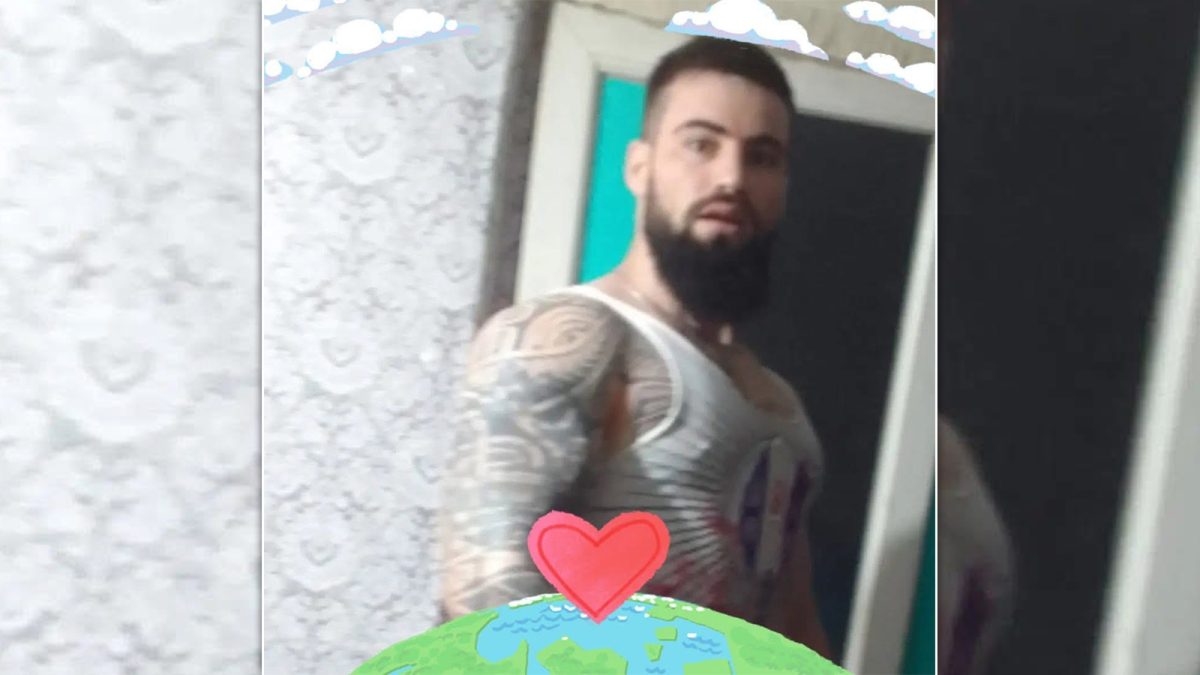 Au mai picat gradele de pe umerii unui „șmecher” din Iași. Interlopul de Belcești, cu inimioară tatuată pe piept, a ajuns în arestul poliției