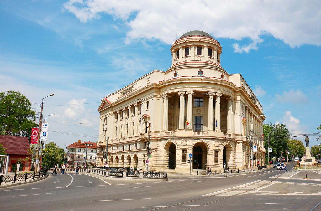 Investiție uriașă în educație și cercetare la Iași! Peste 4 milioane de lei pentru acces la cele mai importante cărți științifice din lume