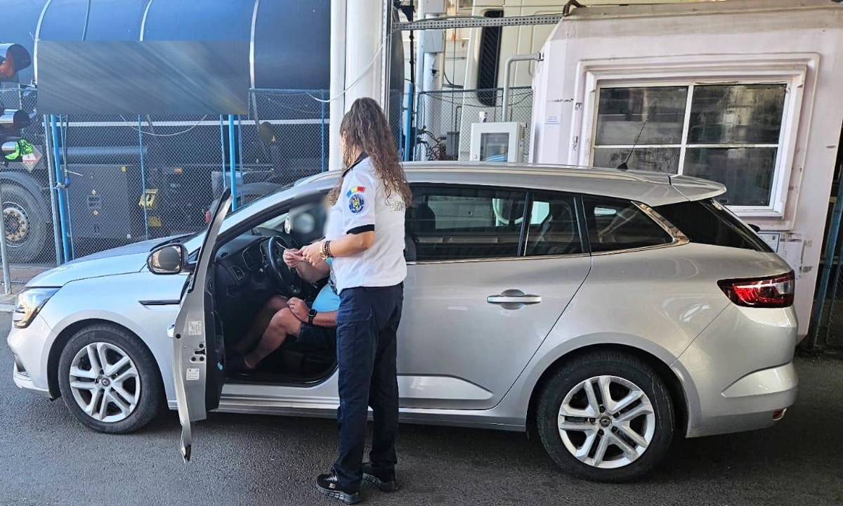 Cetățean român depistat la volanul unui autoturism, deşi nu avea acest drept