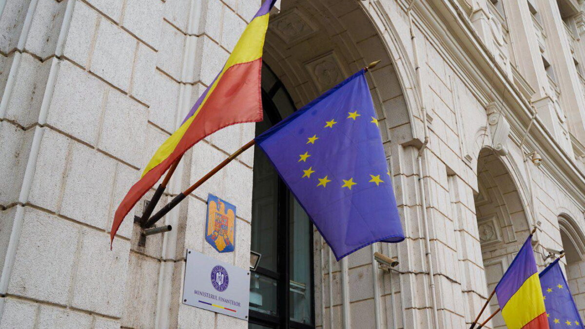 Încă o instituție plătită din banii românilor dispare. Fondul Român de Contragarantare, o structură plină de salarii grase și rezultate modeste, va fi desființat