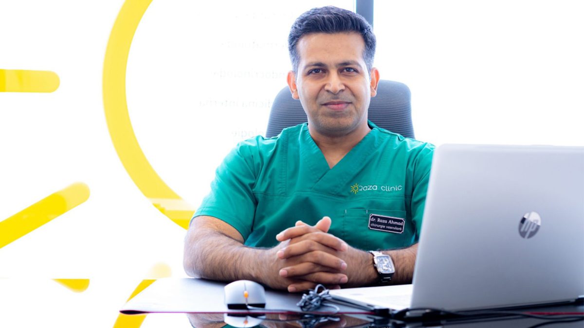 Revoltă împotriva unui medic cunoscut din Iași! Pacienții îl acuză pe dr. Raza Ahmad că-i consultă superficial: „Am descoperit cu stupoare că reţetele erau identice, chiar dacă problemele noastre de sănătate erau diferite”