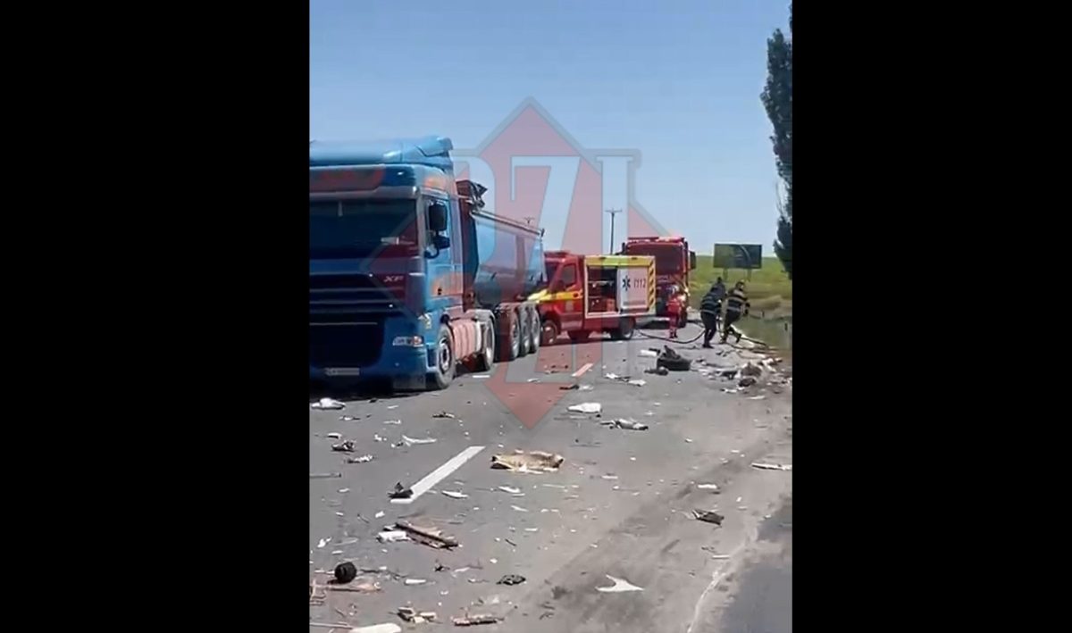 Accident rutier grav la ieșire din Tg. Frumos. Două persoane au murit, iar alte două sunt rănite grav. În urma coliziunii, un autoturism a luat foc – UPDATE