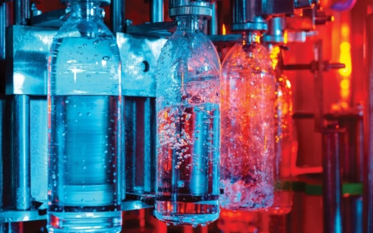 Scandal în industria apei minerale. Cum contravin unele branduri reglementărilor europene
