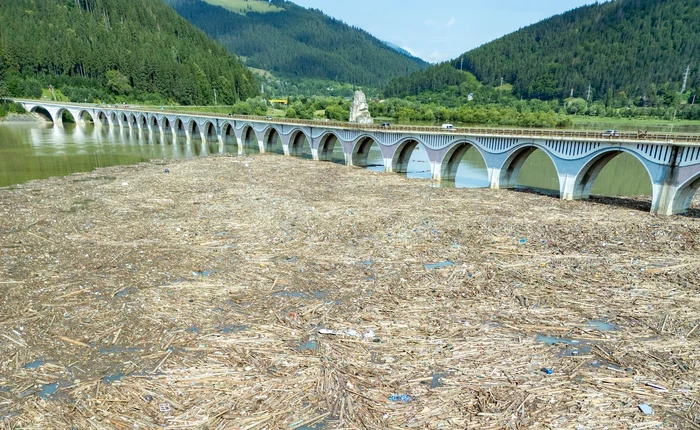 Starea de alertă a fost instituită! Alertă ecologică după inundațiile puternice