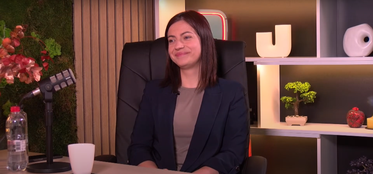 Ce este neurofeedbackul și ce beneficii are asupra creierului? Iată tot ce trebuie să știi despre acest proces, explicat de către Mihaela Munteanu, coach și terapeut