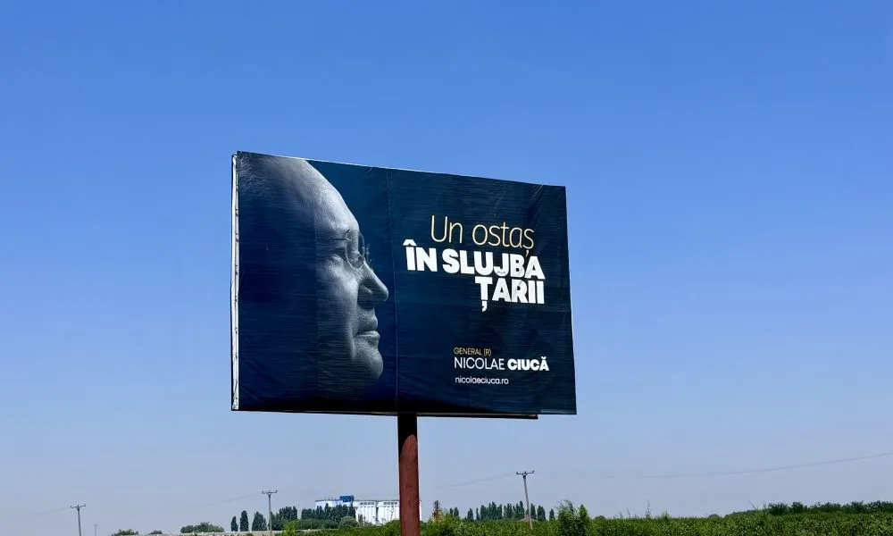 DNA, pe urmele banilor din campanie. Panourile lui Nicolae Ciucă, la un pas de verdict