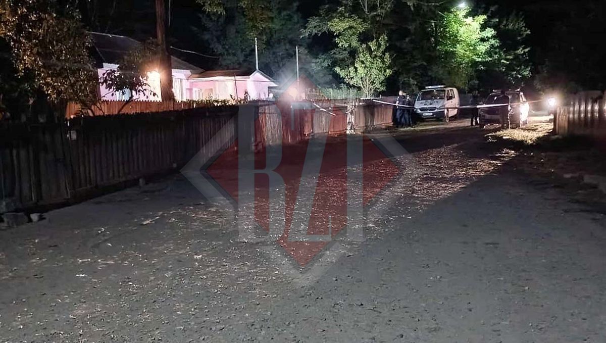 Tragedie în comuna Golăiești, după ce un bărbat a încercat să-și lovească tatăl cu un topor! Bătrânul, pentru a se apăra, l-a înjunghiat mortal cu un cuțit