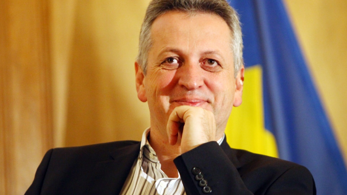 Pușcăriașul Relu Fenechiu, șeful lui Costel Alexe, revine în forță în gașca de penali! Fostul ministru a încasat peste 8,2 milioane de lei din bani publici
