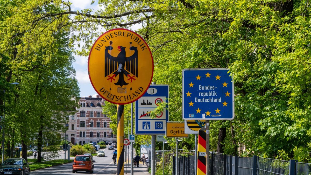 Zboruri directe spre expulzare! Germania trimite înapoi migranții ilegali