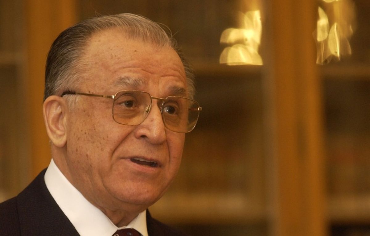 Programul oficial al funeraliilor lui Ion Iliescu. Ce se întâmplă miercuri și joi în București