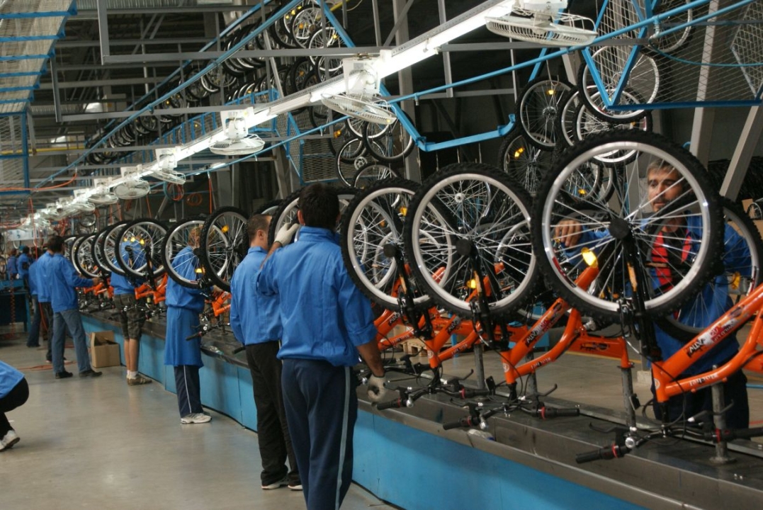 Unul din marii producători de biciclete are grave probleme financiare! Fabrica de renume din țară intră în insolvență!