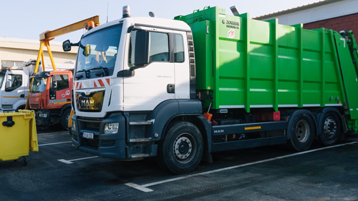 O firmă din București vrea să obțină un contract de 1,5 milioane de euro de la Salubris