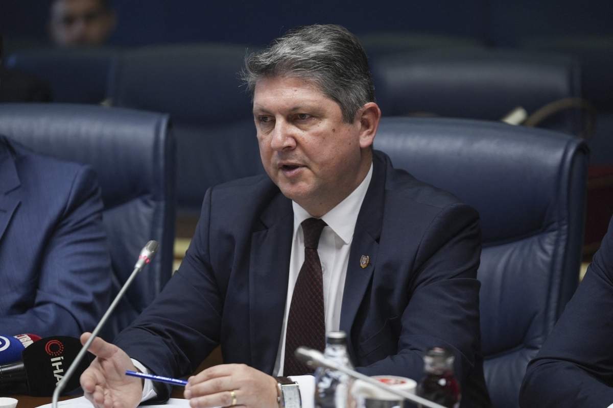 Noi provocări la PSD. Titus Corlățean întoarce armele și vrea să debarce actuala conducere