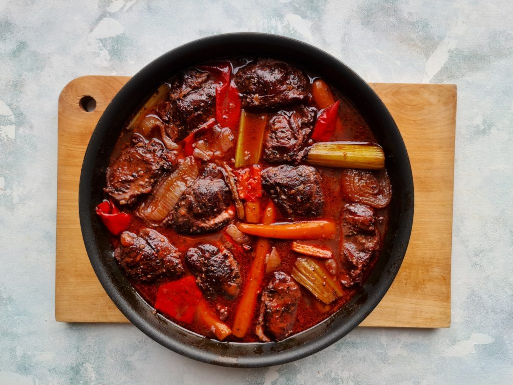 Rețetă cu obrăjorii de porc – Iată cum poți face un preparat fraged și delicios, demn de un restaurant