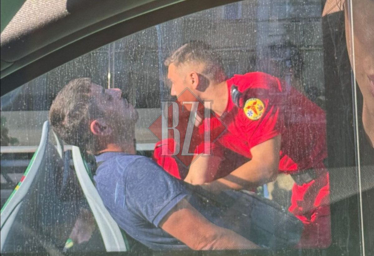 Incident în municipiul Iași. Pasager dintr-un autobuz, preluat de echipajele medicale