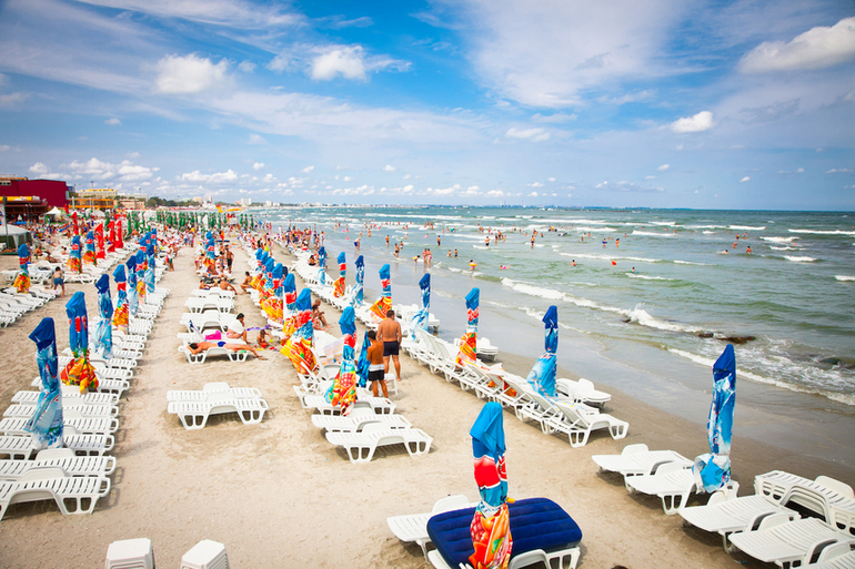 Cea mai accesibilă destinație exotică pentru români. Unde se află minunata plajă