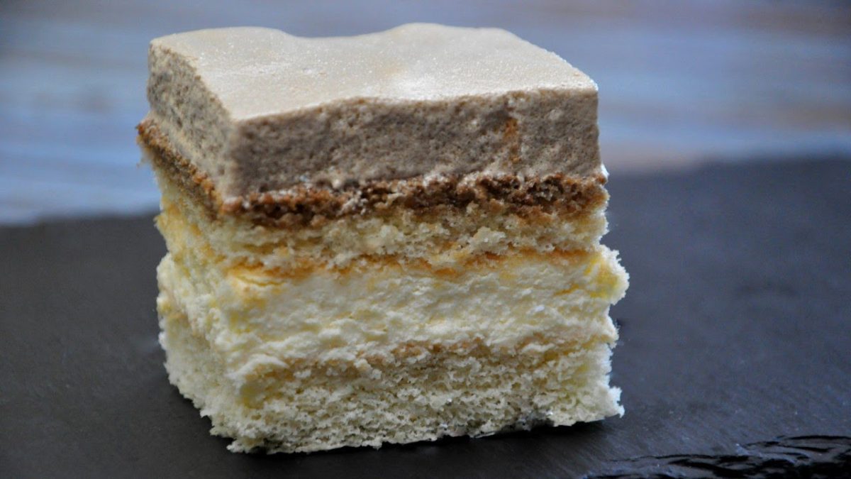 Prăjitură cu ness și cremă de vanilie – Rețetă rapidă, ușoară și delicioasă, ideală pentru orice ocazie