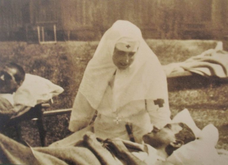 Târgu Frumos o declară Cetățean de Onoare pe Marta Trancu Rainer, prima femeie chirurg din România, post-mortem