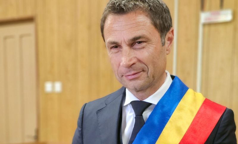 Edilul Mangaliei, Cristian Radu, a fost arestat pentru 30 de zile! Ce acuzații i se aduc