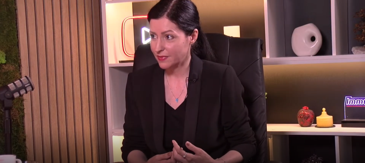 Irina Lupașcu, despre public speaking: „E la fel ca în orice sport, cu cât te antrenezi mai mult, cu atât devii mai bun”