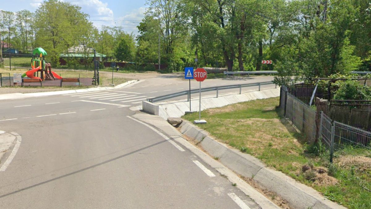 Situație incredibilă într-o comună din Iași! Indicatoarele rutiere au dispărut fără urmă, peste noapte