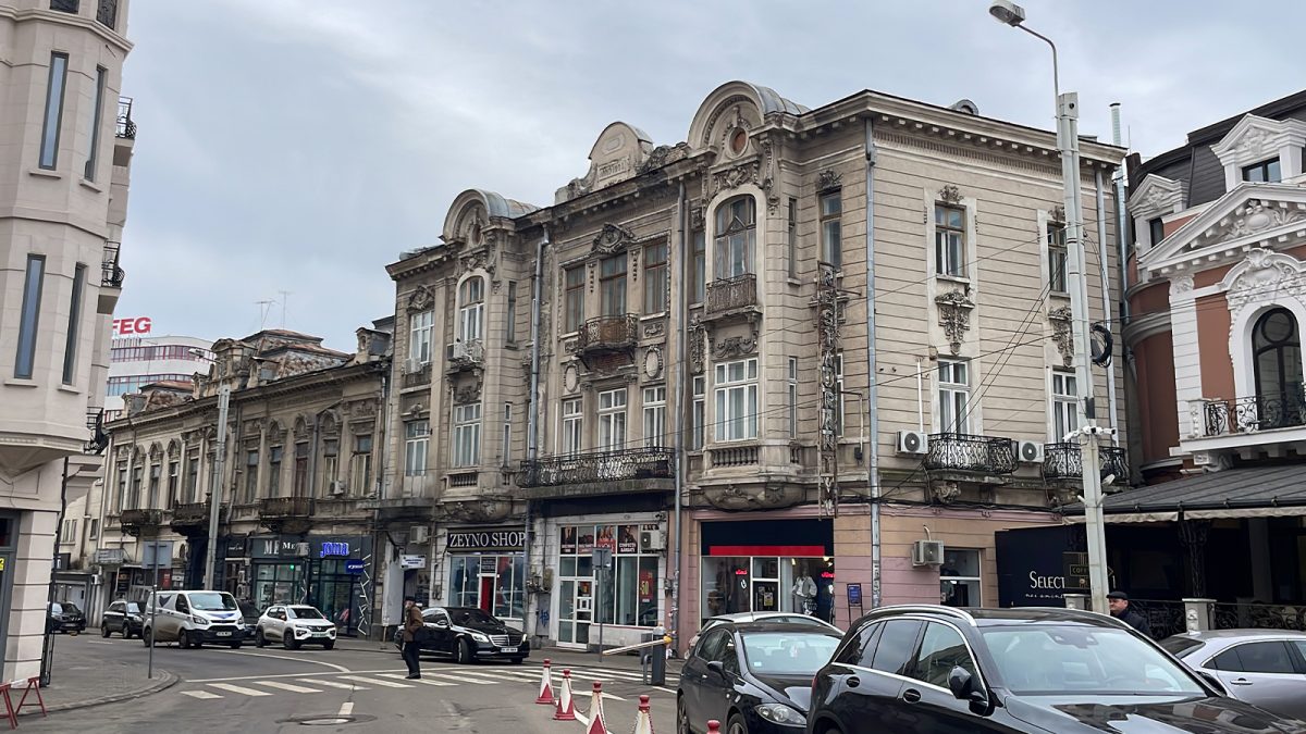 Strada Cuza Vodă din Iași va fi transformată complet! Sensul giratoriu și locurile de parcare vor dispărea