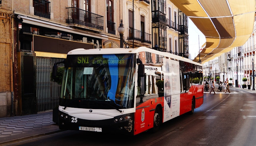 Transport public gratuit pentru toată lumea! Măsură de urgență din cauza aerului otrăvit