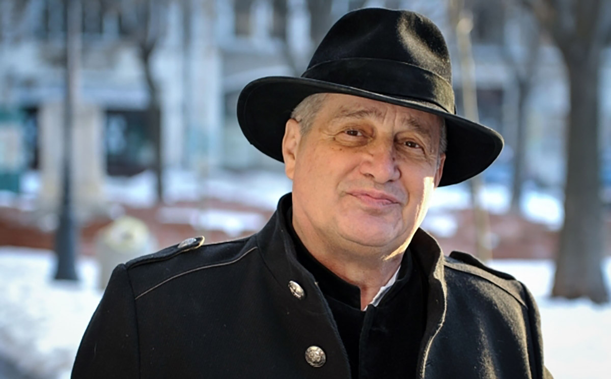 Mircea Dinescu, dedicație pentru președintele României după incidentul cu drona de la Tulcea: „Nicușor și drona”