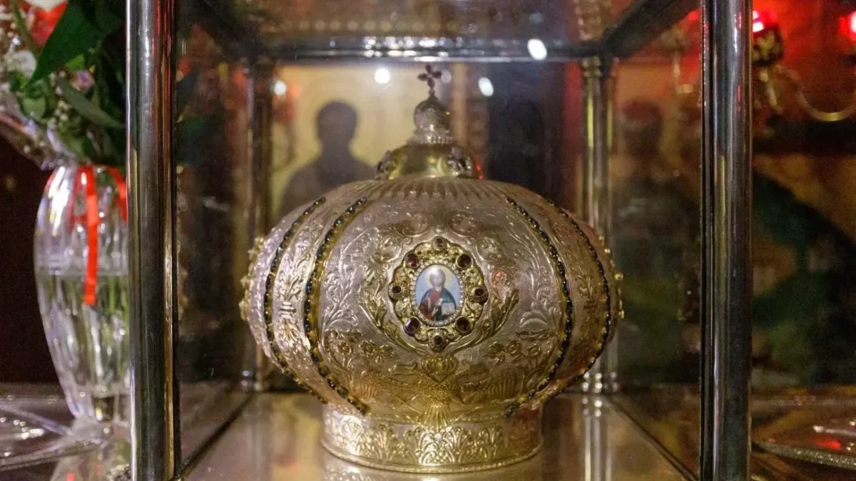 Moaștele unui important Sfânt vor fi aduse la Iași! Când vor putea creștinii să se închine la ele?