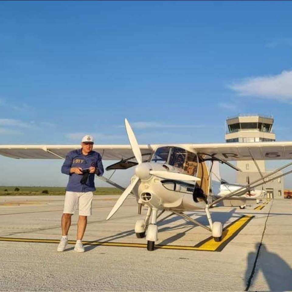 Consilierul local AUR, Arhitectul Marian Jan Chiriță se afla în avionul prăbușit în Dancu. Este în stare critică în urma impactului – EXCLUSIV