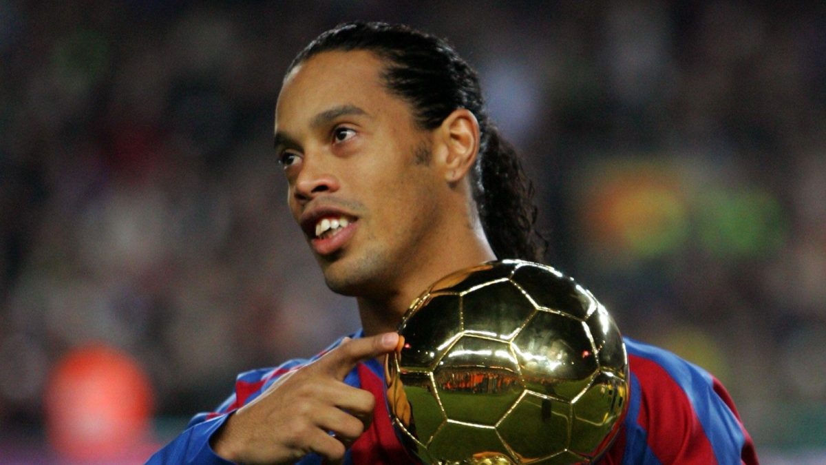 Meci istoric în Copou! Ronaldinho și alți fotbaliști de legendă vor juca pe stadionul „Emil Alexandrescu” din Iași