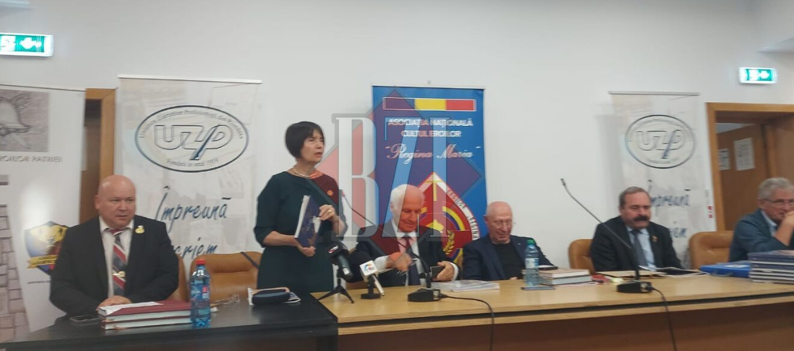 „Jurnalismul și Cultul Eroilor” – simpozion de înaltă ținută la Slănic-Moldova