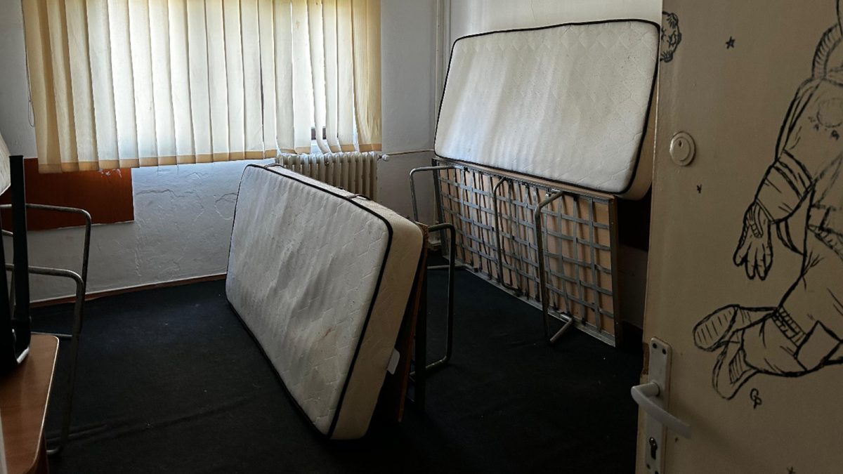 TUIASI oferă cazare gratuită studenților implicați în acțiunea de igienizare a căminelor. Participă 135 de voluntari