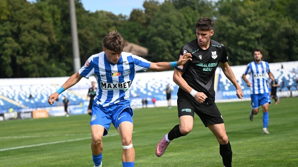 Victorie chinuită pentru Poli Iași! Echipa lui Tony a dat lovitura pe final, din penalty