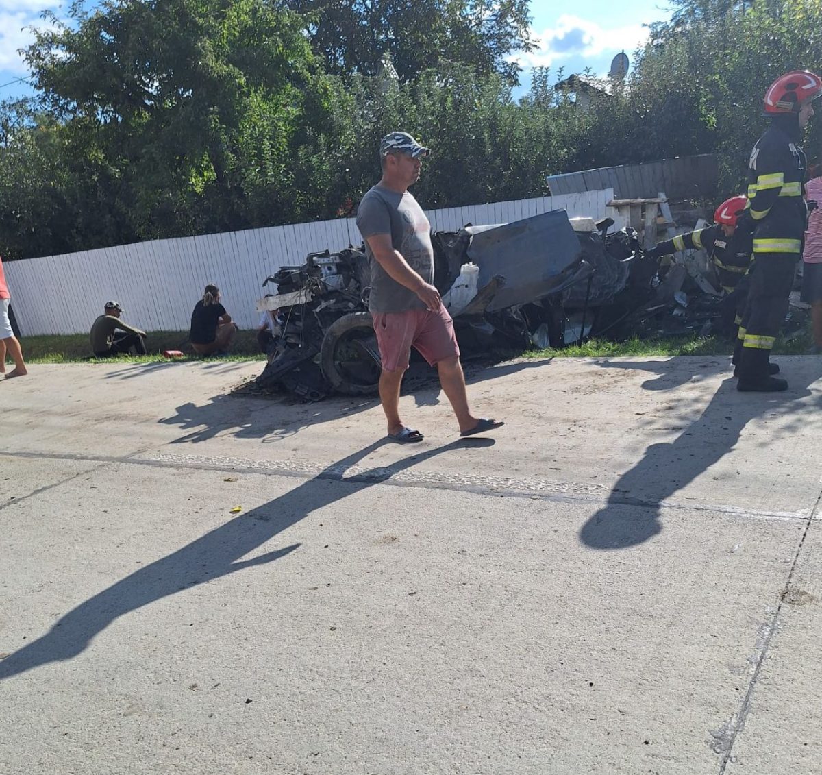 Accident rutier grav la Prisăcani. Un tânăr a “zburat” cu un BMW și s-a răsturnat: “Cred că avea 150 la oră” – EXCLUSIV