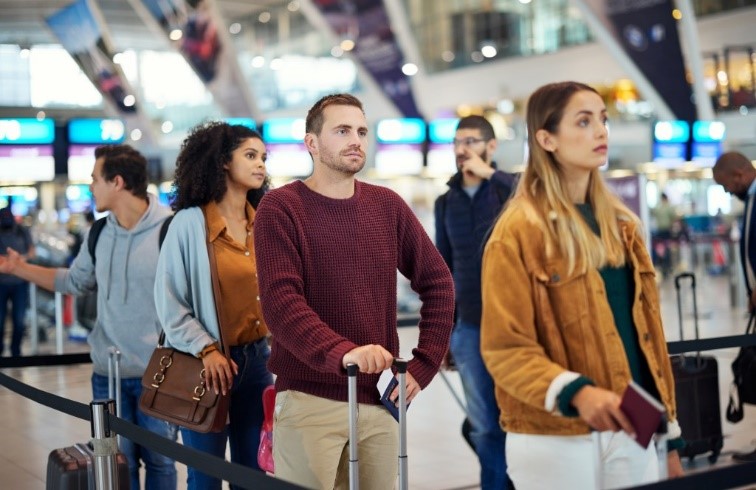 Trucul de la aeroport care nu funcționează pentru toată lumea. Uneori economisești, alteori plătești mai mult