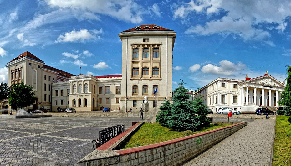 Festivitatea de deschidere a anului universitar la UMF Iași va avea loc pe 22 septembrie! În acest an, încep studiile 1.900 de boboci, dintre care 600 sunt studenți străini  