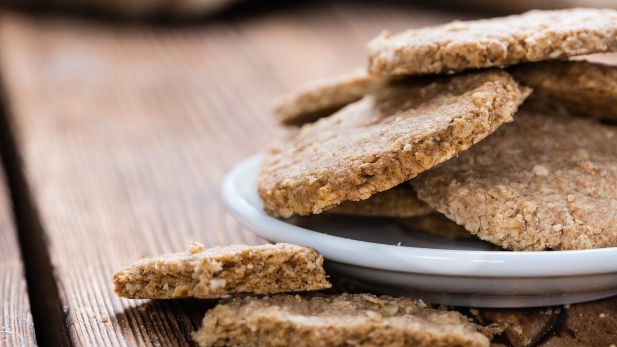 Biscuiți cu ovăz fără zahăr – Rețetă simplă, sănătoasă și delicioasă