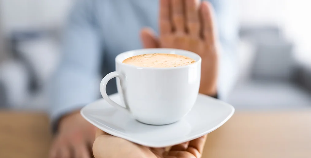 Este bine să bei cafea înainte de analize? Iată ce trebuie să știi pentru a obține rezultate corecte