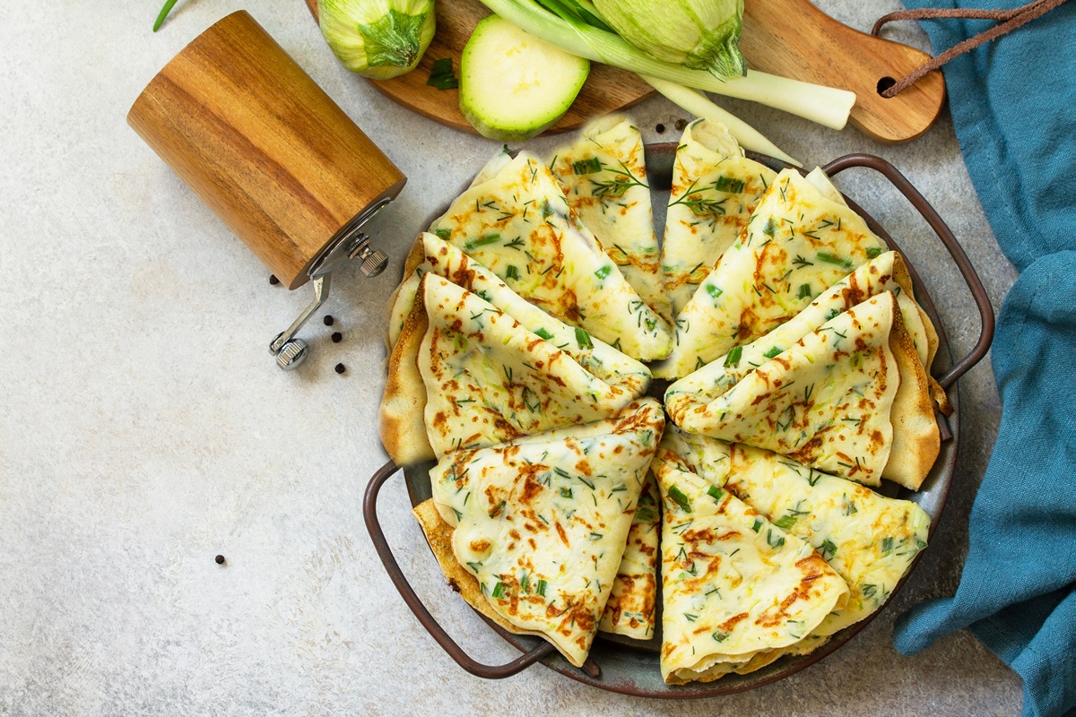Clătitele cu dovlecei – Rețetă rapidă, simplă și delicioasă
