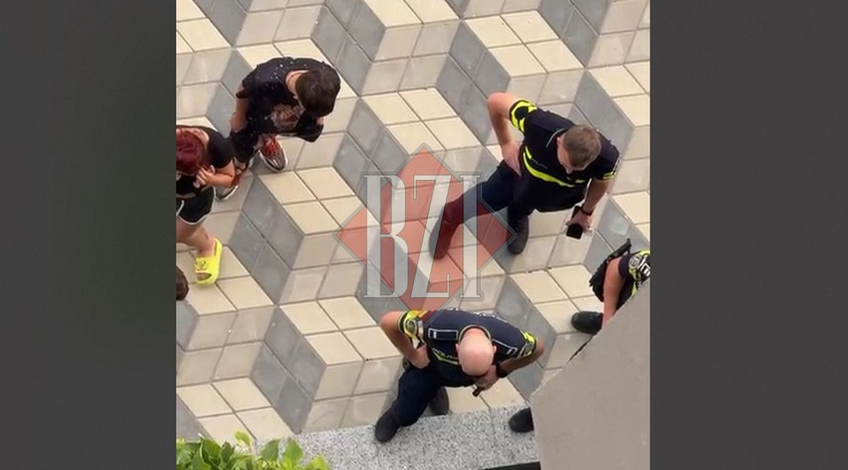 Descoperire macabră pe Bulevardul Poitiers. O persoană a fost găsită decedată. Polițiștii au împânzit zona